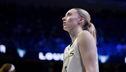 佩奇引用库里推特激励球队：我们要相信自己&amp;amp;用正确的方式做事